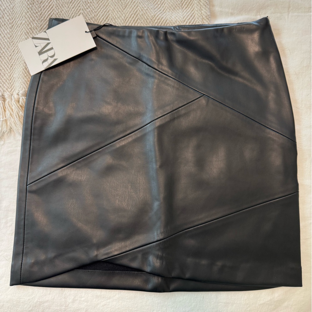 Zara Black Leather Skirt - NEVER WORN WITH TAG